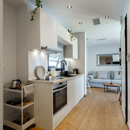Koukouvagia Penthouse In Athens Apartment Exterior foto