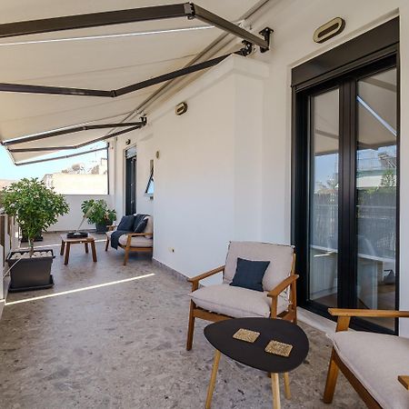 Koukouvagia Penthouse In Athens Apartment Exterior foto
